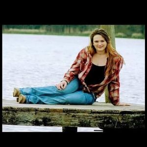 Meet your Posher, Kay